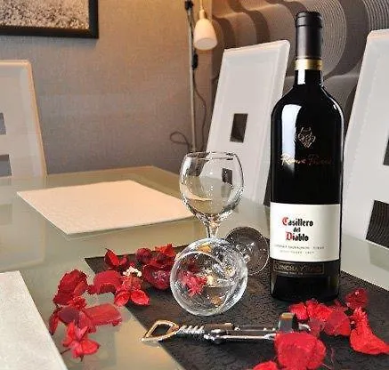 Lux A38, Kraljevi Cardaci, * コパオニク